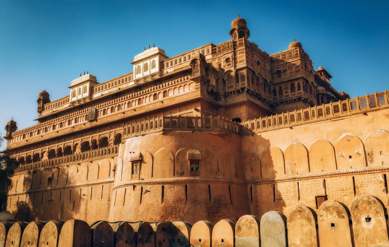 delhi to bikaner taxi tour